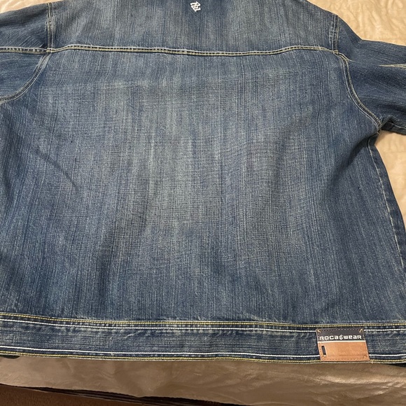 Rocawear men’s denim jacket - Picture 3 of 3